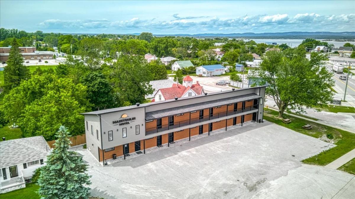 Manitoulin Motel Little Current ภายนอก รูปภาพ